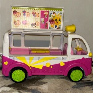 Shopkins Colorful Ice Cream Truck Toy with Yellow Wheels